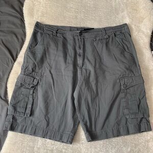 Rocawear Mens Y2K Gray Cargo‎ Shorts Size 48 Cotton Streetwear
